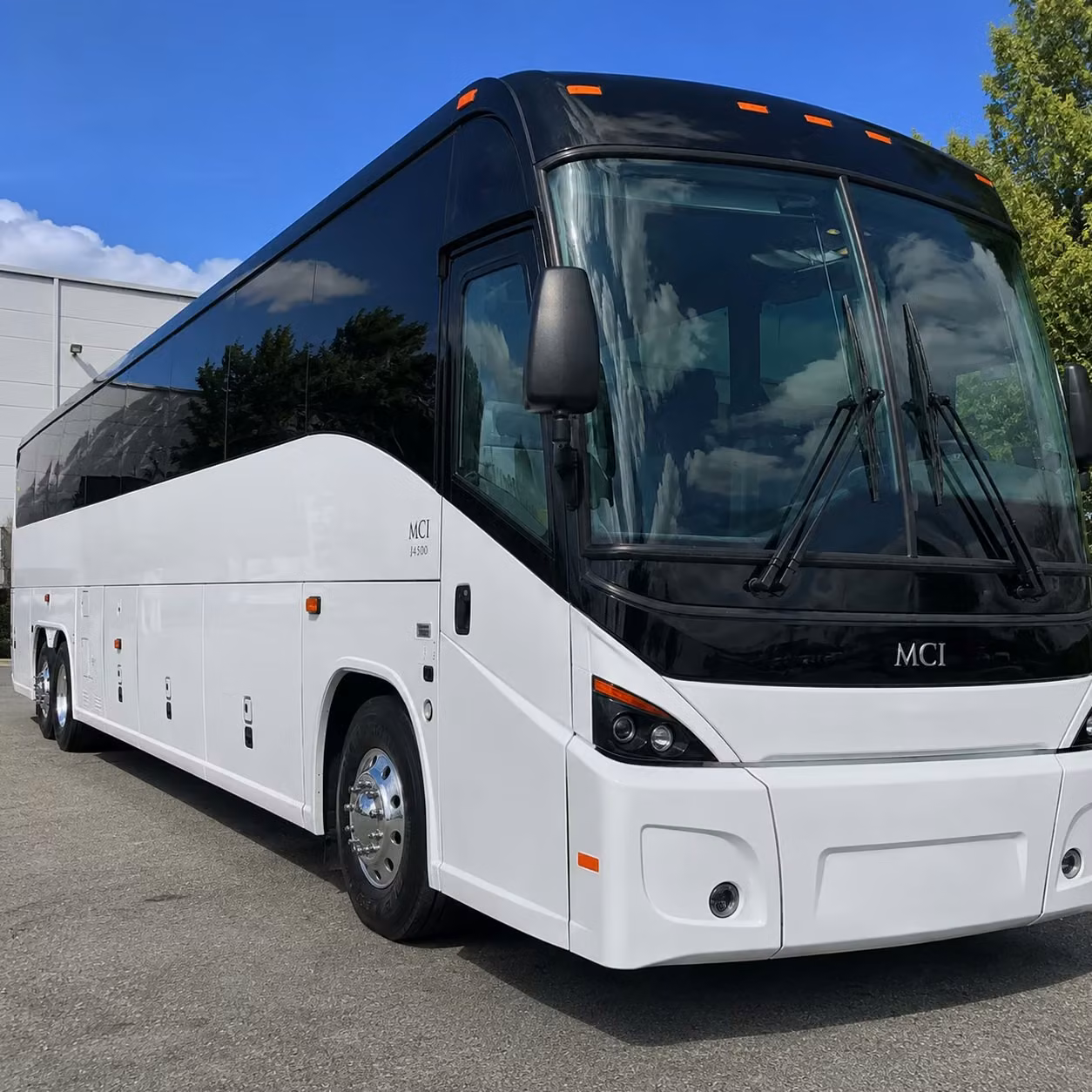 daily commuter shuttle services for fayetteville s largest employers